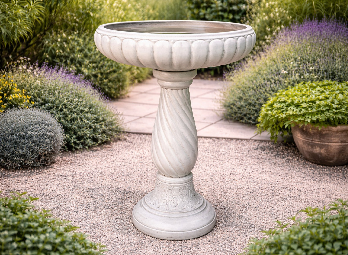 Bird Bath - Glass-Reinforced Concrete Traditional - Matt White