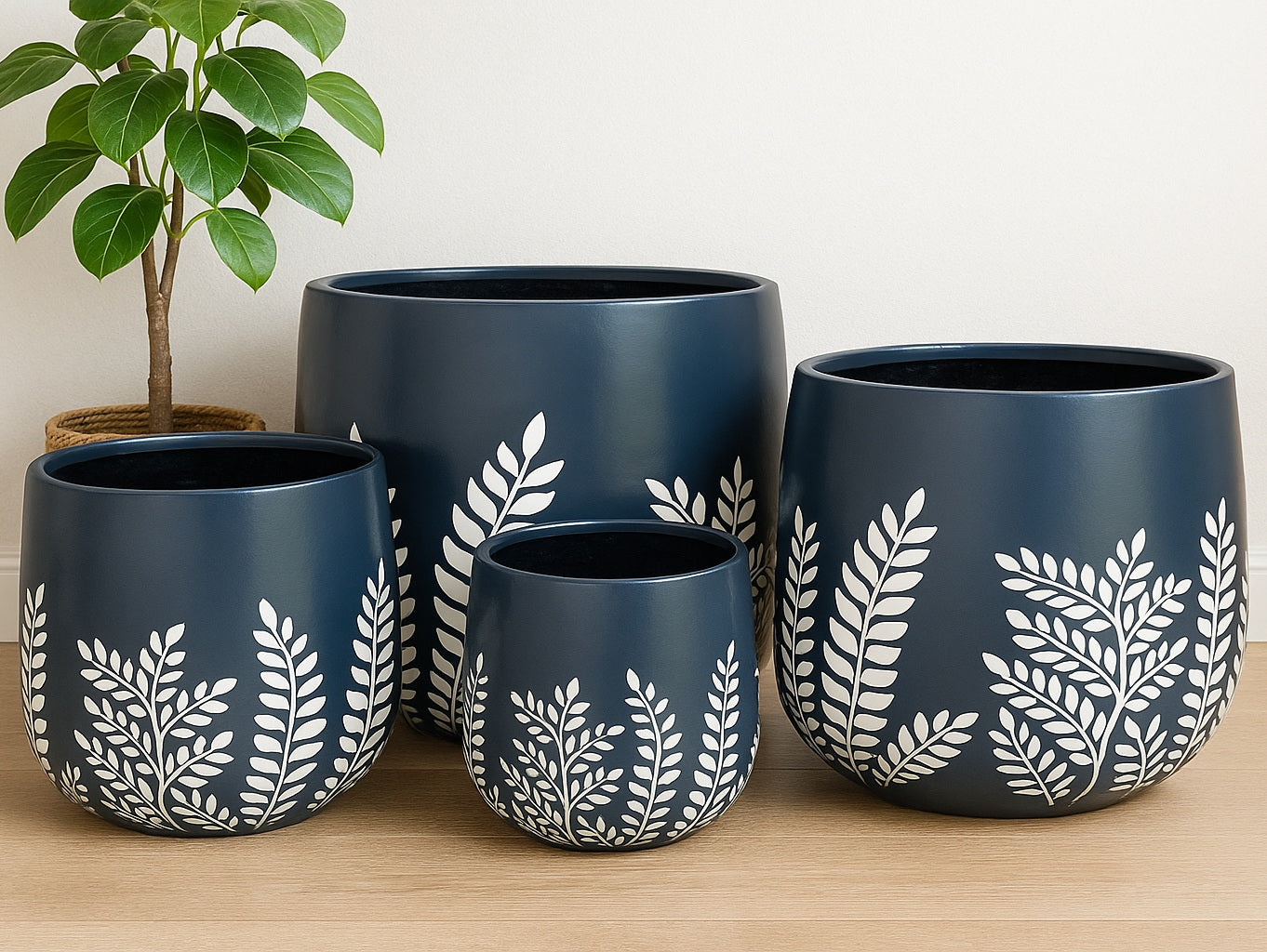 Bunge Fern Fibreglass Pot - Dark Grey with White Leaves
