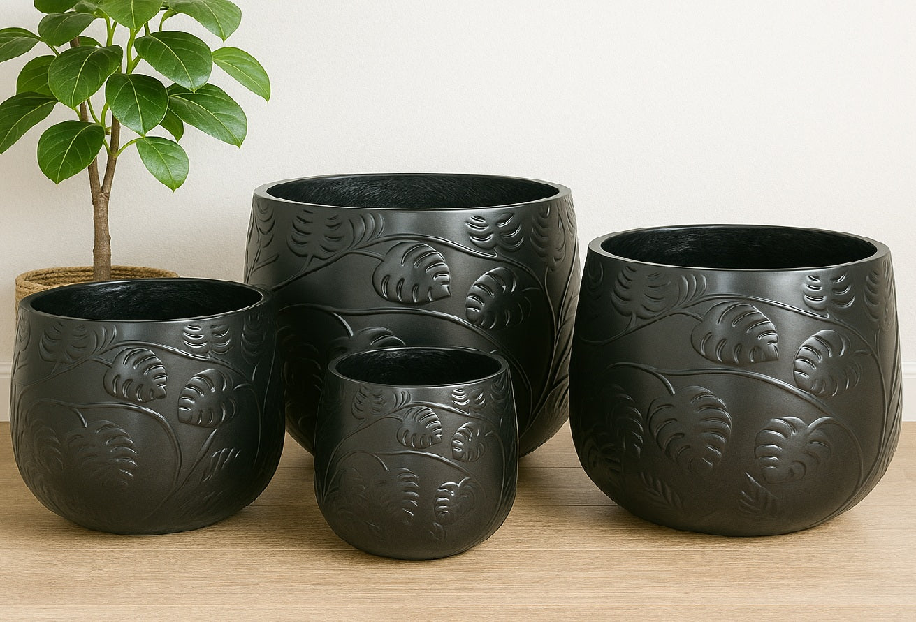 Bunge Monstera Fibreglass Pot - Black