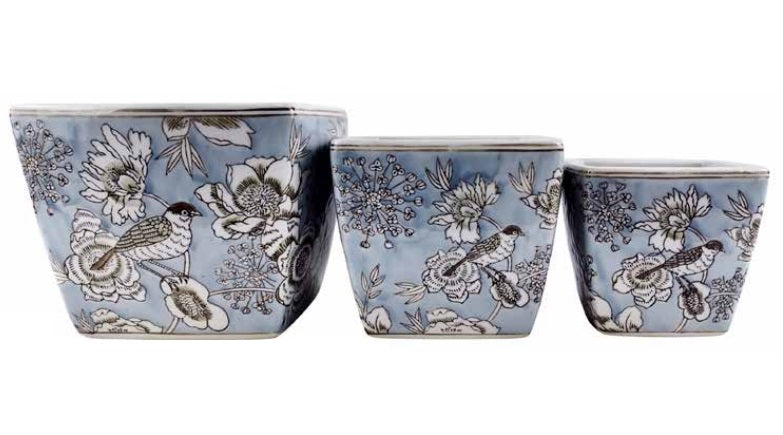 Square Pot With Saucer Feathers And Flora