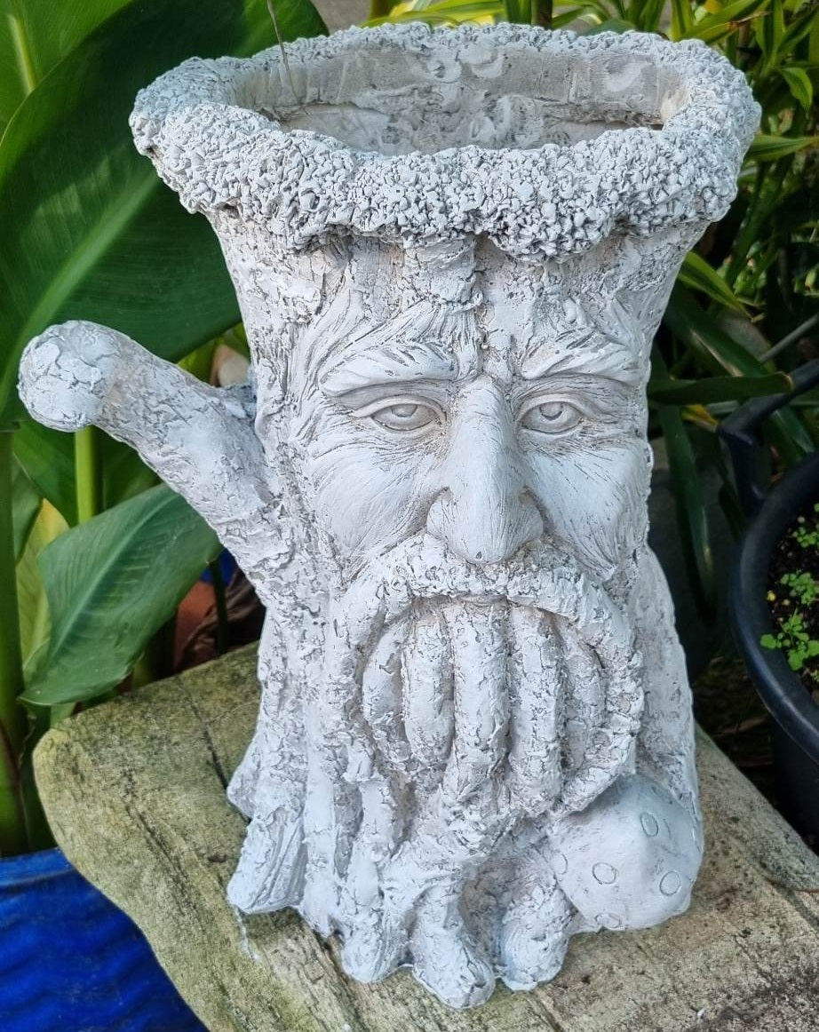Tree Head Planter