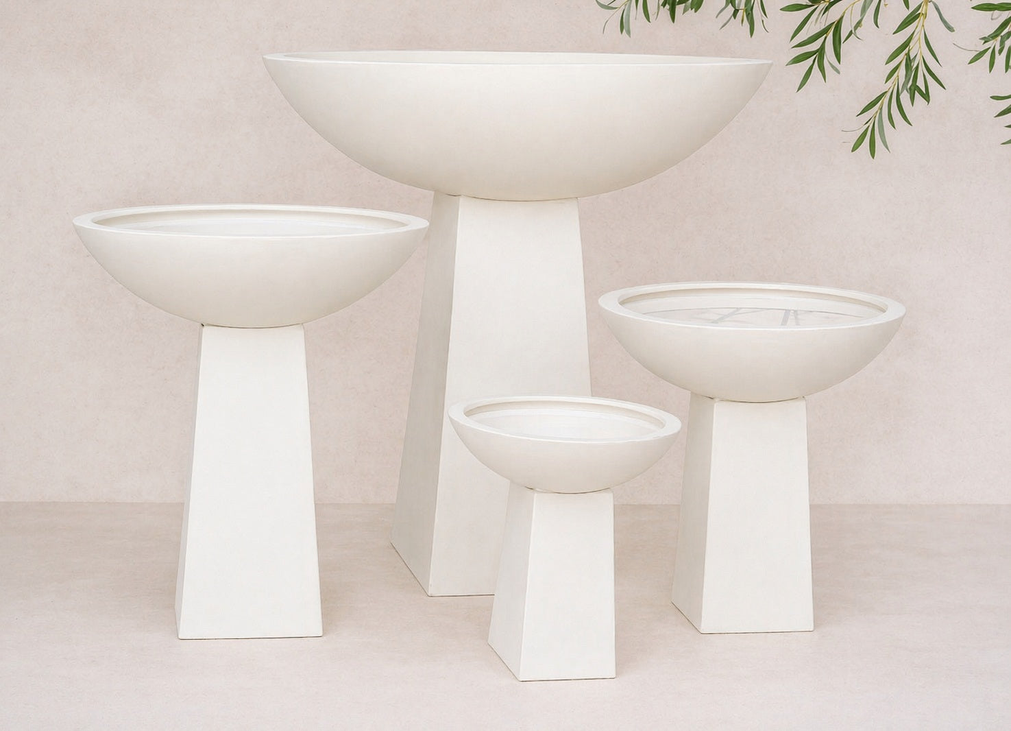 Suzi Glass-Reinforced Concrete Bowl and Stand - Matt White