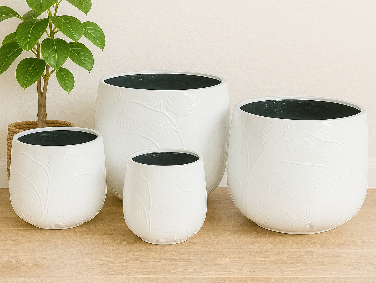 Bunge Monstera Fibreglass Pot - White