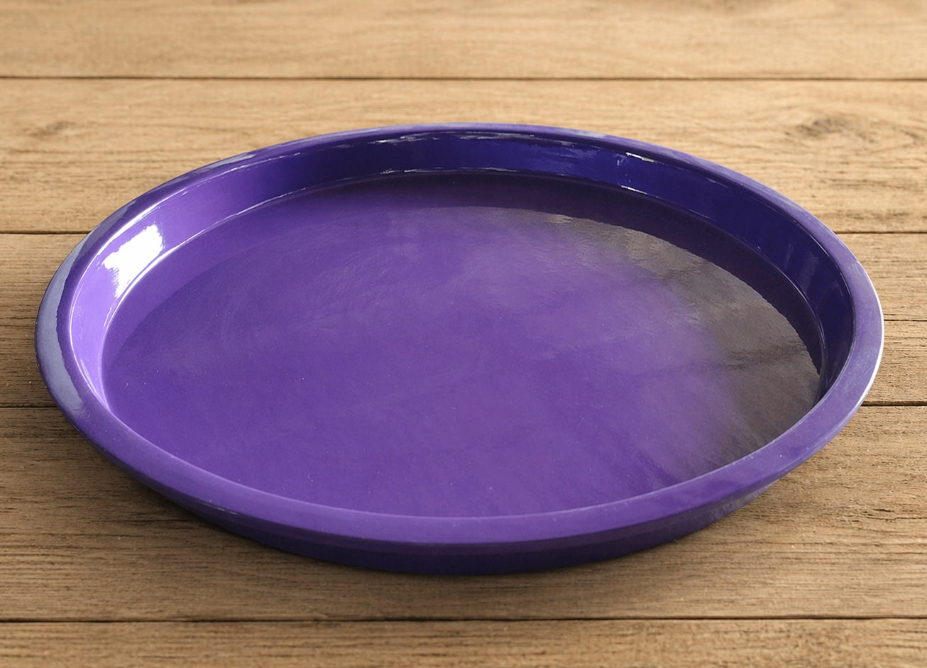 Round Rim Fibreglass Saucer - Gloss Purple
